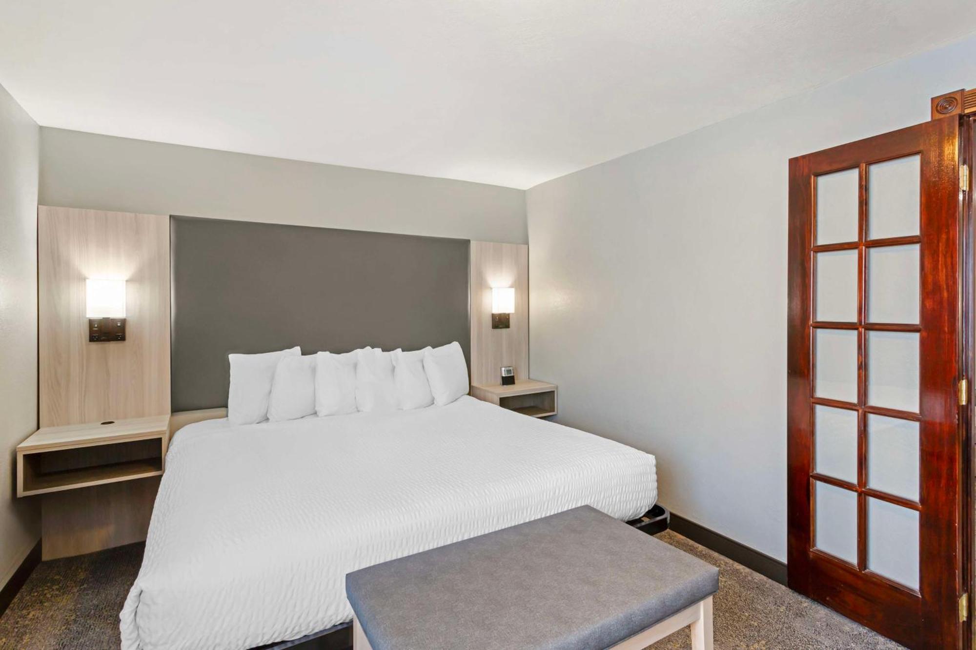 Best Western Plus Weston Inn Logan Dış mekan fotoğraf