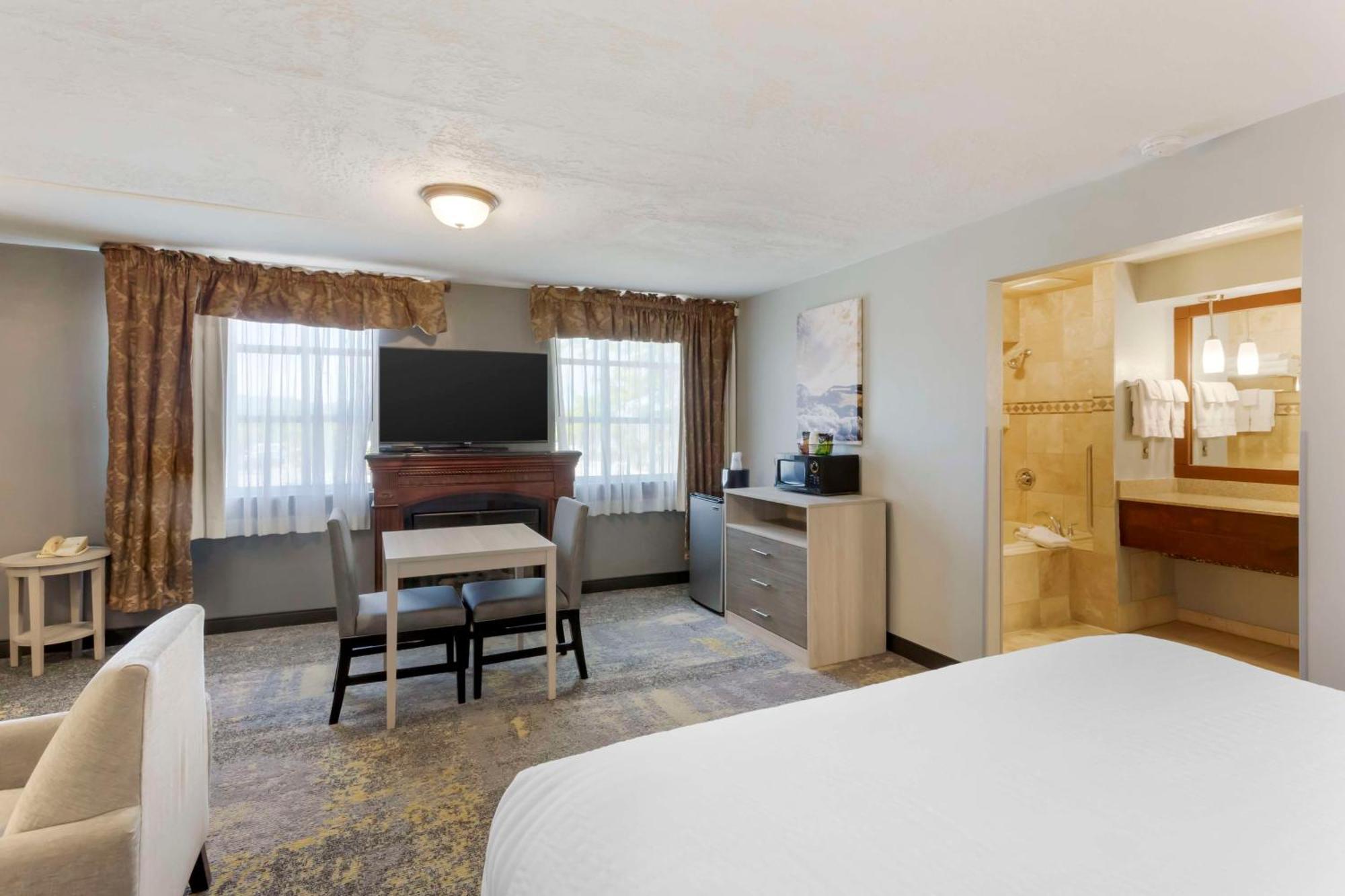 Best Western Plus Weston Inn Logan Dış mekan fotoğraf