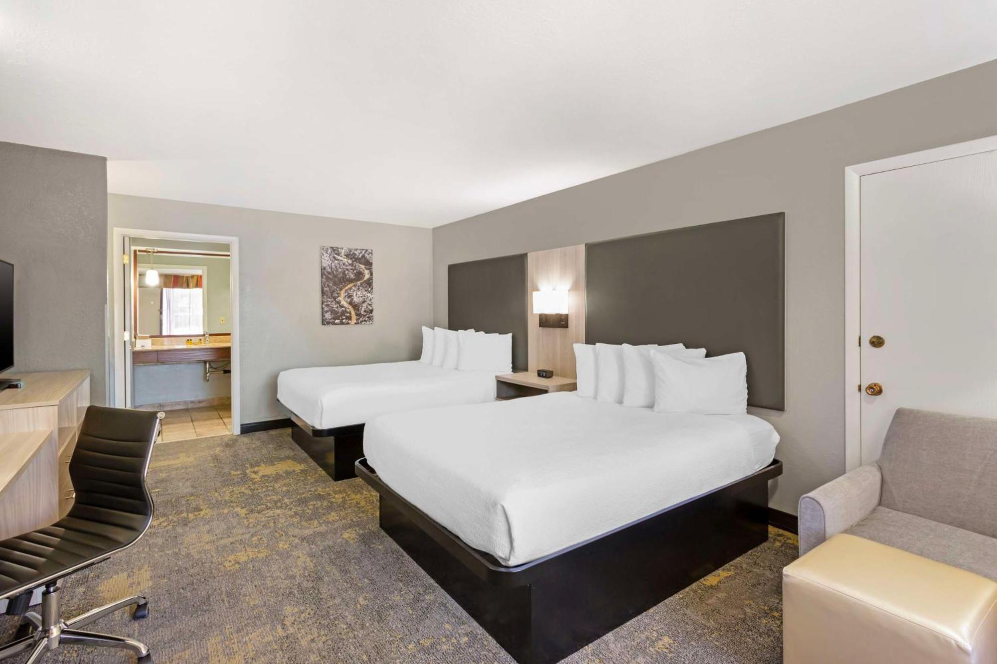 Best Western Plus Weston Inn Logan Dış mekan fotoğraf